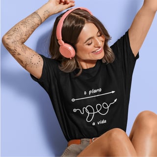 Nome do produto Camiseta Feminina Quality – O Plano a Vida 