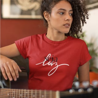 Nome do produto Camiseta Feminina Baby Long Quality – Seja Luz