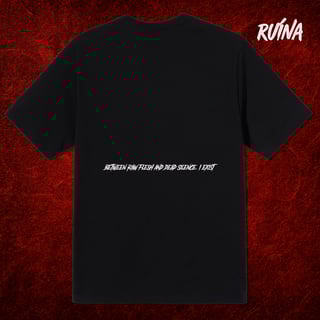 Nome do produto Camiseta Oversized — “Carne e Silêncio PT1”