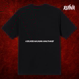 Nome do produto Camiseta Oversized — “Olhos do Abismo PT 1”