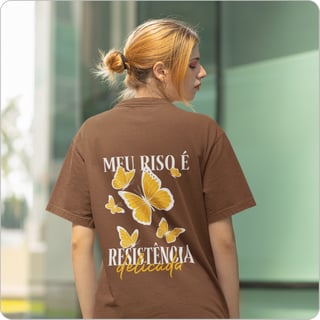 Nome do produto Camiseta Unissex Oversized –  Meu Riso e Resitencia 
