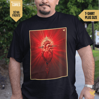 Sagrado Coração e Cruz - T-Shirt Plus Size