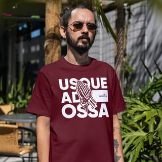 Camiseta Usque Ad Ossa Manus