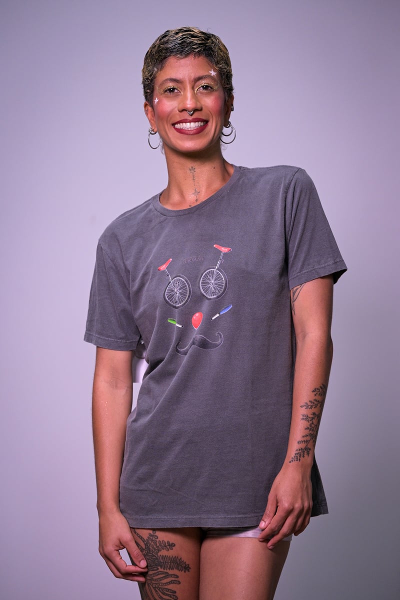 Nome do produto: Camisa Estonada ICC - Instituto Cultural Circolar