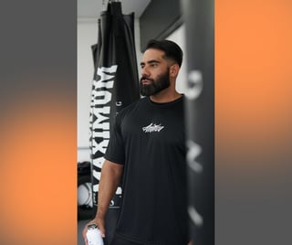 Nome do produtoCamiseta Oversized Dinâmica Street Minimalista