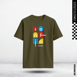 Nome do produtoCamiseta Clássica – Deus nos basta