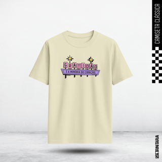 Nome do produtoCamiseta Clássica — Ele vive