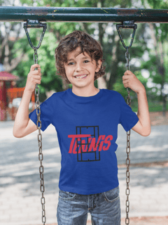 Nome do produto Camiseta Infantil Quality Tênis com Estampa Quadra e Tipografia – Algodão Premium