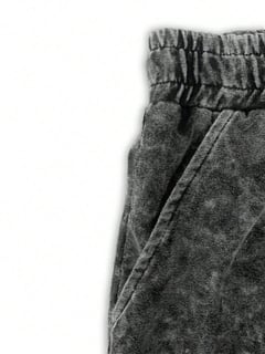 Nome do produto Conjunto de Camiseta e Shorts de Estilo Punk Preto Slim Fit de Manga Curta e Gola Careca, Lavado, Estampa Personalizada 