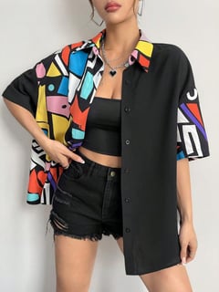 Nome do produto Coolane Camisa Oversized com Estampa Colorida Contrastante em Retalhos e Botões