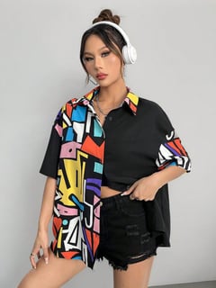 Nome do produto Coolane Camisa Oversized com Estampa Colorida Contrastante em Retalhos e Botões
