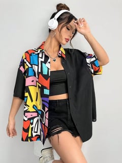 Nome do produto Coolane Camisa Oversized com Estampa Colorida Contrastante em Retalhos e Botões