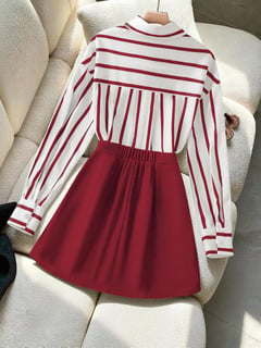 Nome do produto GlowEve Conjunto de 2 peças elegante para mulheres, composto por Camisa Listrada e Saia Plissada Assimétrica
