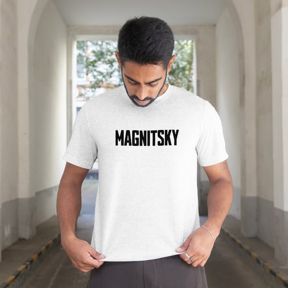 Camiseta MAGNITSKY