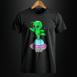 Nome do produto Camiseta Quality - Alien na Nave