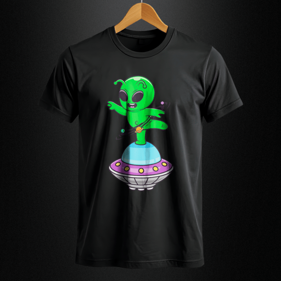 Camiseta Quality - Alien na Nave