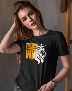 T-Shirt Feminina - Ele vive