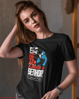 T-Shirt Feminina - Ebenézer ajudou o senhor