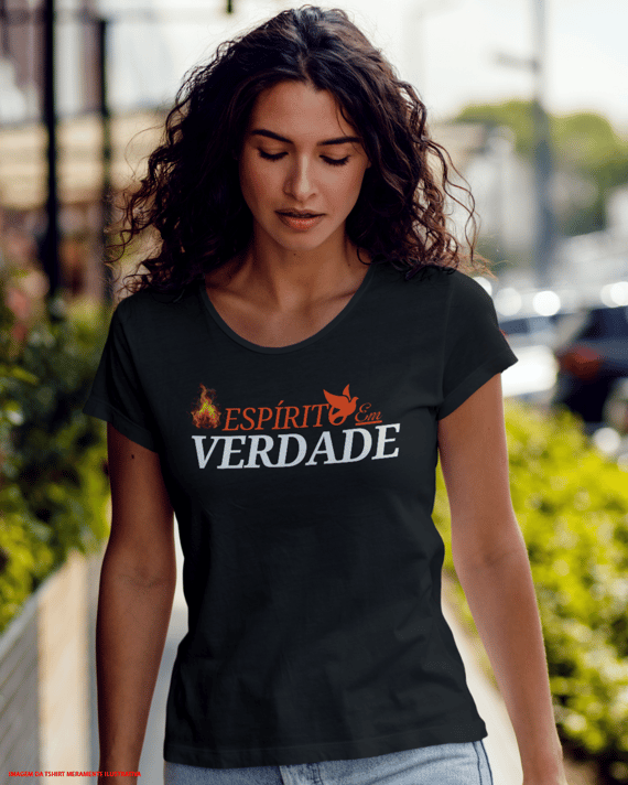 T-Shirt Feminina - Espirito em verdade