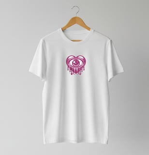 Nome do produtoCamiseta Olho Coração