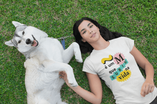 Nome do produto Camiseta feminina Curiosidades: ~é um M que subiu de vida