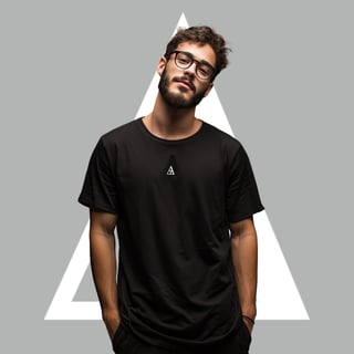 Nome do produto Camiseta AOHRIH ESSENTIAL - Unissex 