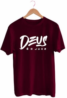 Nome do produto Camiseta Deus é o Juiz