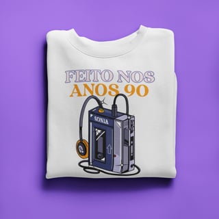 Nome do produto • Camiseta - Feito nos anos 90 •