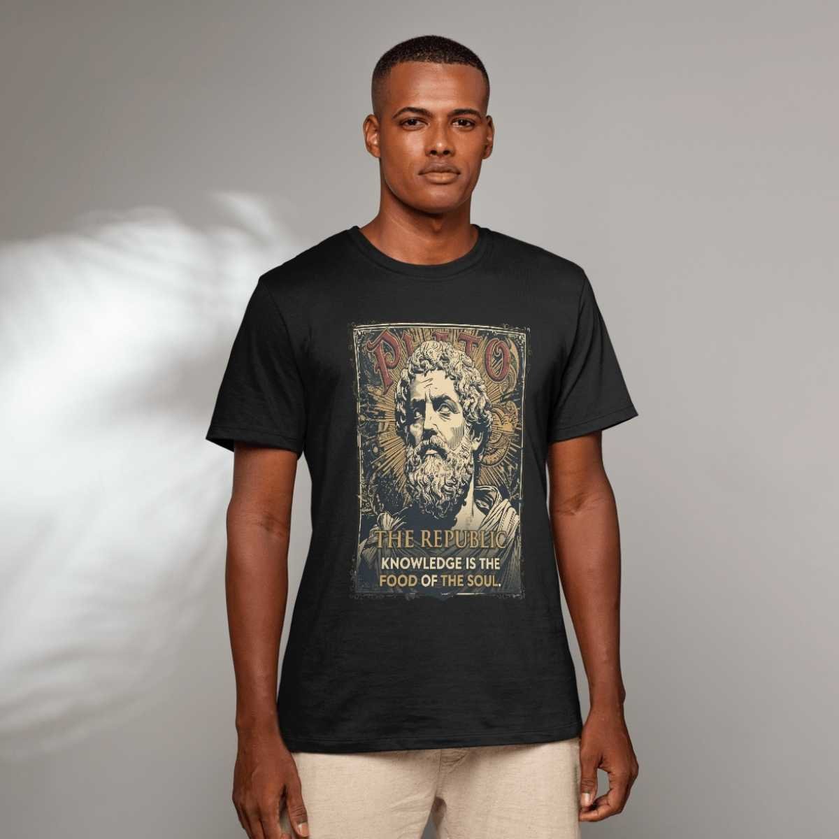 Nome do produto: Camiseta Platão - A República - Edição Limitada Coleção Filosofia