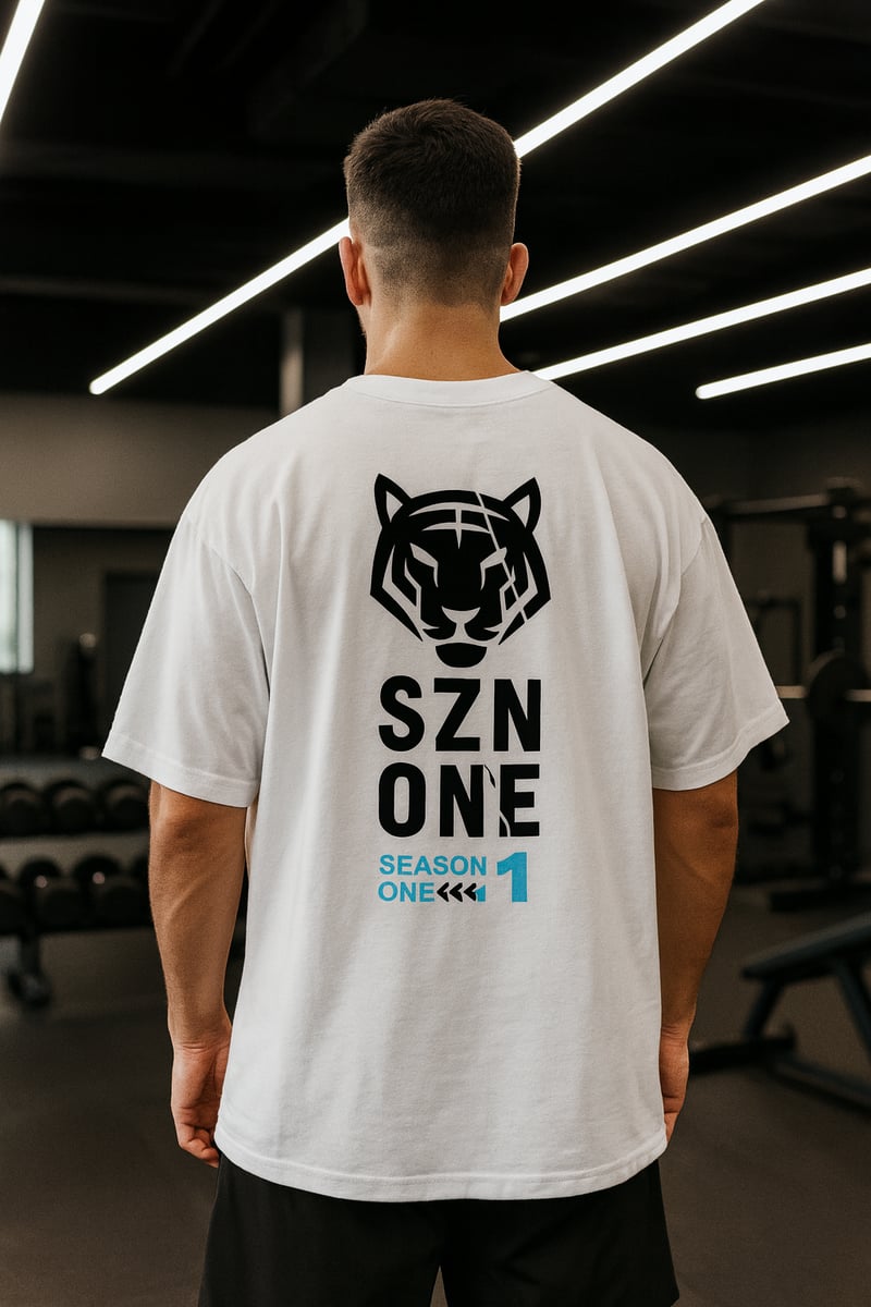 Nome do produto: Camiseta Oversized Masc. Limited - Season One (Estampa costas)