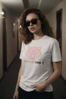 Camiseta Season One - Feminina Clas - VERSATILITY