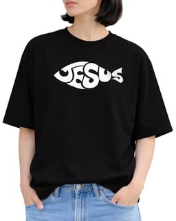 Nome do produto Camiseta Oversized Jesus Essência