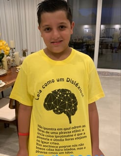 Nome do produto Camiseta Leia Como um Disléxico | Masculina