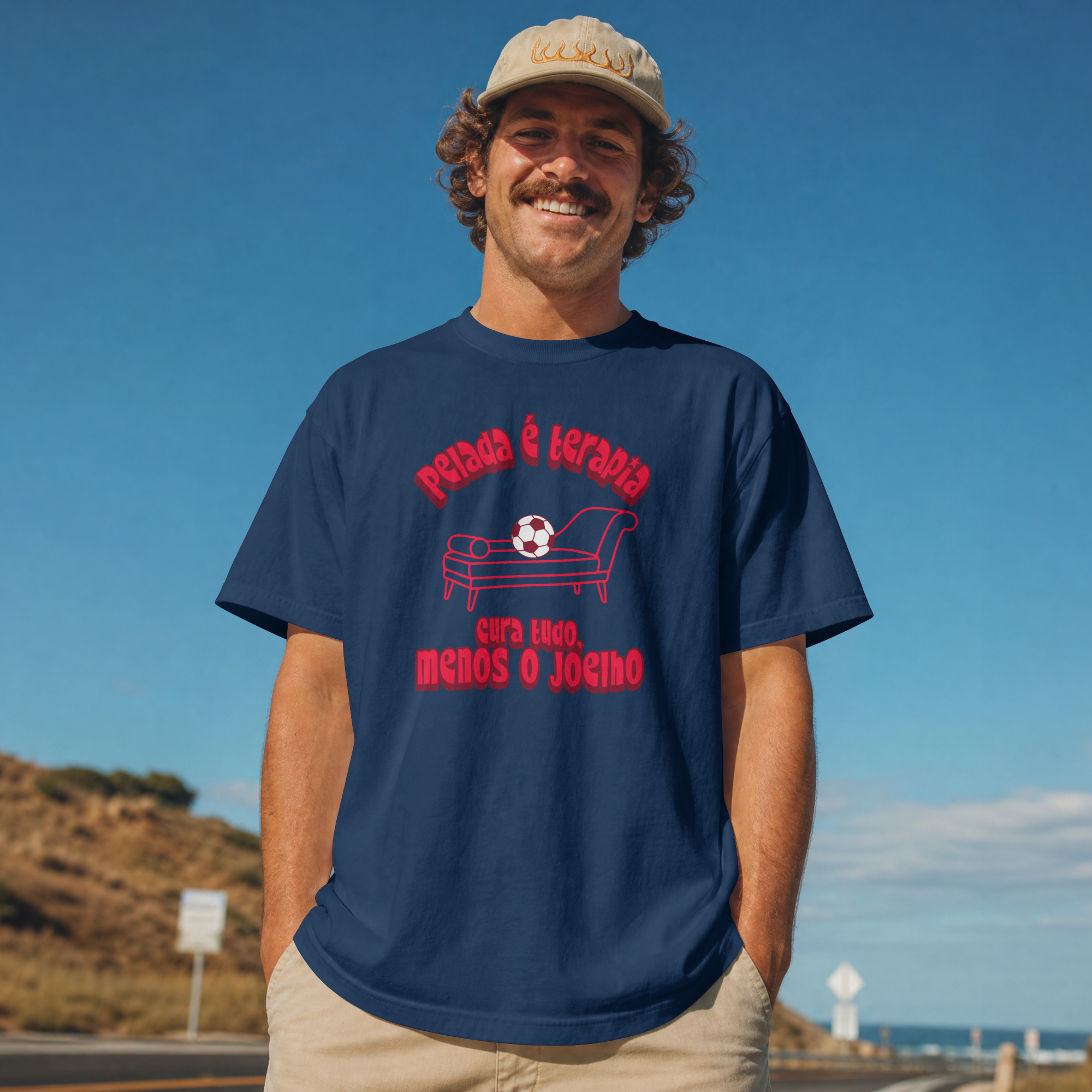 Pelada é Terapia | Camiseta Futebol Engraçada