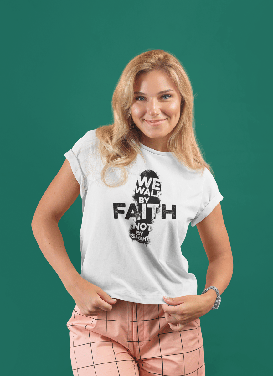 Nome do produto: Camiseta Movidos Pela Fé