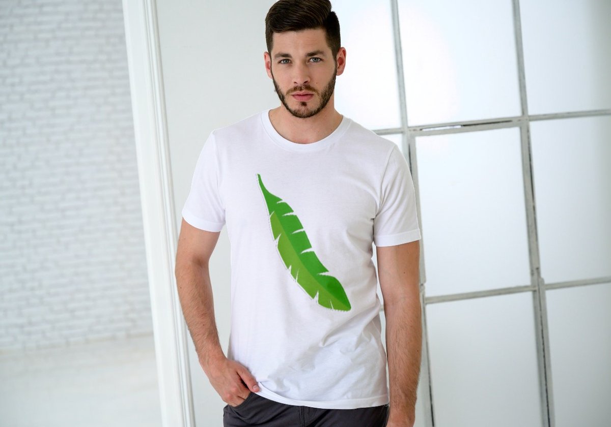 Nome do produto: CAMISETA FOLHA DE BANANEIRA 